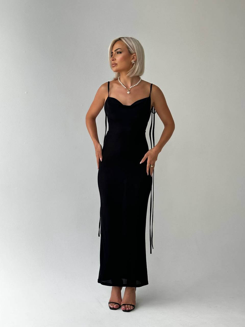 Serenity Backless Maxi Dress - Mainovoo.